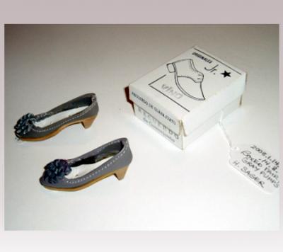 Hanni Sager, Miniature Shoes, (grey)